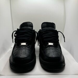 Black Air Force 1 size 8